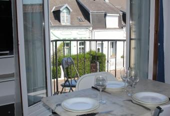 L Opale 4, Studio avec balcon, 3 personnes has Balcony rooms