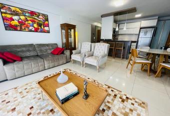 Pr  x Lago Municipal, com vaga de garagem has Balcony rooms