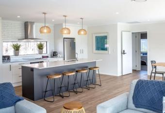 Arthurs Vineyard has Balcony rooms