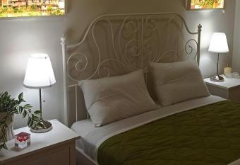 limonchello 2 has Balcony rooms