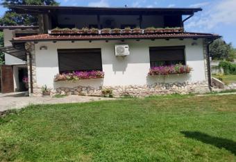 Apartman Slapovi has Balcony rooms