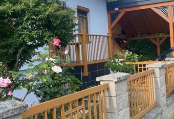 Ferienwohnung zwischen Wien und Tulln allows 18 year olds to book a room