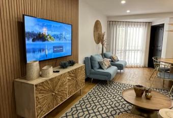 P  rola dos Salgados allows 18 year olds to book a room