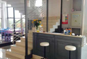 Hostel   e  ka Beseda has Balcony rooms