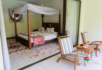 Lotfa Resort Diani has Balcony rooms