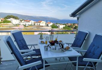 Apartman The View Krk has Balcony rooms