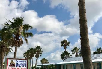 captain's quarters has Balcony rooms