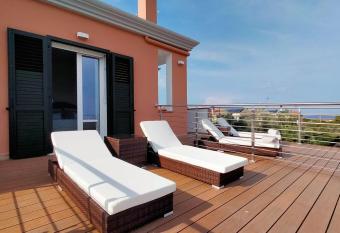 A.Mare has Balcony rooms