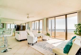 OCEANFRONT PARADISE ESCAPE - 80-foot long Beachfront Deck Patio allows 18 year olds to book a room