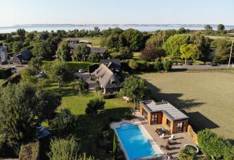 La Griotte & Spa&Piscine has Balcony rooms