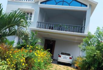 Mirnalini Homestays has Balcony rooms