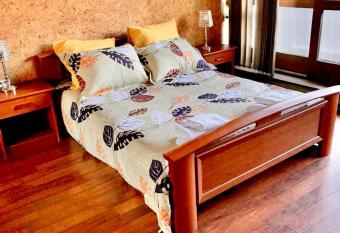 Appartement 3 pi  ces pour 1    5 voyageurs has Balcony rooms