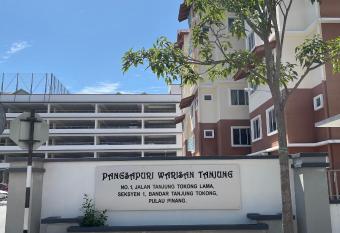 Pangsapuri Warisan Tanjong Tokong has Balcony rooms