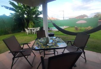 Casa de Praia pertinho do mar has Smoking rooms