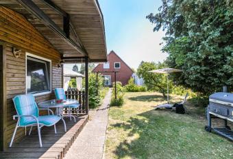 Garden House has Balcony rooms