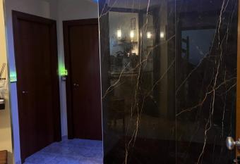 B&B Luxury allows 18 year olds to book a room