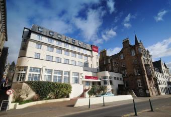 Muthu Oban Regent Hotel allows 18 year olds to book a room