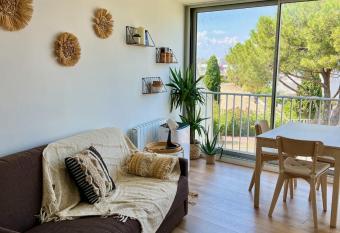 Studio des Caravelles - Portcamargue allows 18 year olds to book a room