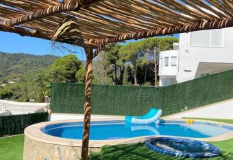 Casa Mediterr  nea has Balcony rooms