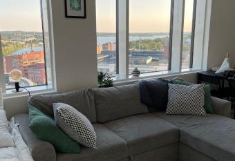 Casa Opaali allows 18 year olds to book a room