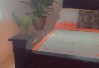 Neek   s Caribbean Breeze Retreat allows 18 year olds to book a room