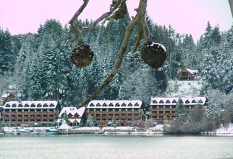 Bahia Manzano Resort has Smoking/Balcony rooms