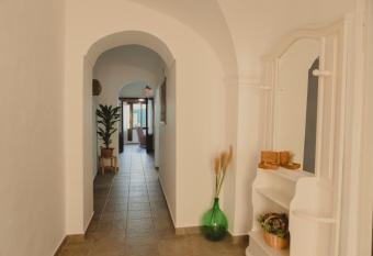 FURAHA has Balcony rooms