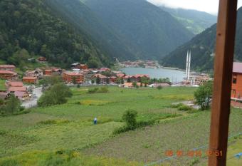 Zeren Pansiyon has Balcony rooms
