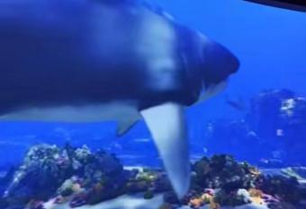 Main Event has Smoking rooms