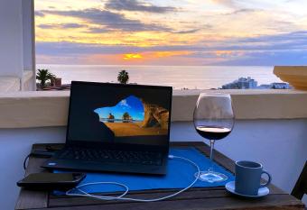 Dream View has Balcony rooms