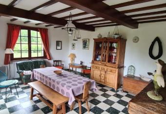 (null) has Balcony rooms