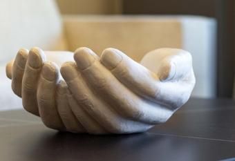 ICONIC SALONICA SUITE has rooms with a private hot tub