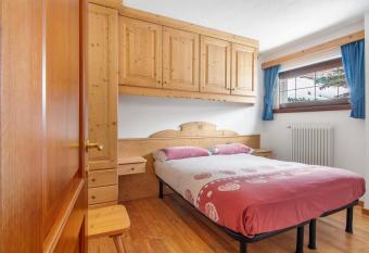 Residence Larice Bianco App n6 has Balcony rooms