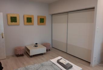 Raul Apartman has Balcony rooms