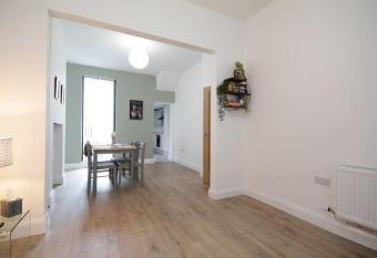 House in the Gaeltacht Quarter allows 18 year olds to book a room