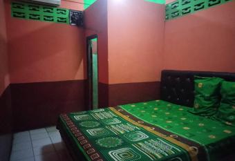 SPOT ON 92601 Penginapan Keluarga has Balcony rooms
