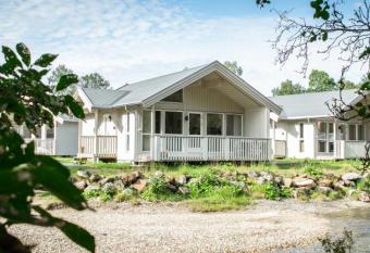 Troms   Lodge & Camping has Balcony rooms