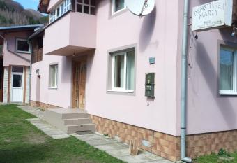 Casa de vacan     Maria has Balcony rooms