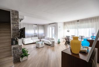 Casa Summer has Balcony rooms