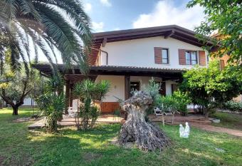 Elisa Holidays allows 18 year olds to book a room