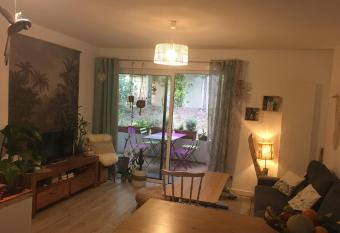 Charmant appartement 42m2 pour location de vacances Seignosse allows 18 year olds to book a room