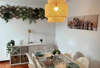 Apartamento Roys con parking privado has Balcony rooms