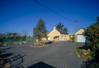 G  te Des Huttes has Balcony rooms