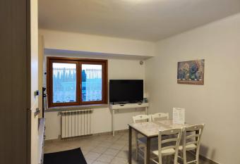 Appartamento Magnolia allows 18 year olds to book a room