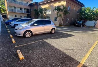 Modern Apartment In Ocho Rios has Balcony rooms