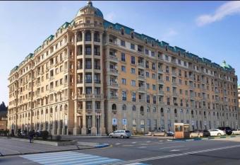                           2                                                                              has Balcony rooms