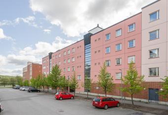 2-bedroom apartment with FREE PARKING has Balcony rooms