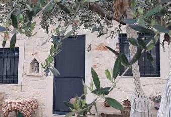 Cottage Meraki has Balcony rooms