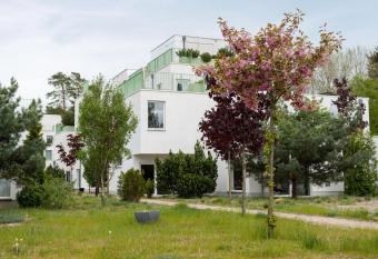 Apartment with summer pool, Pogorzelica has Balcony rooms