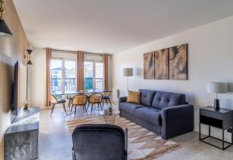 Appartement id  al pour 8 personnes pr  s de Disneyland Paris #18 has Balcony rooms